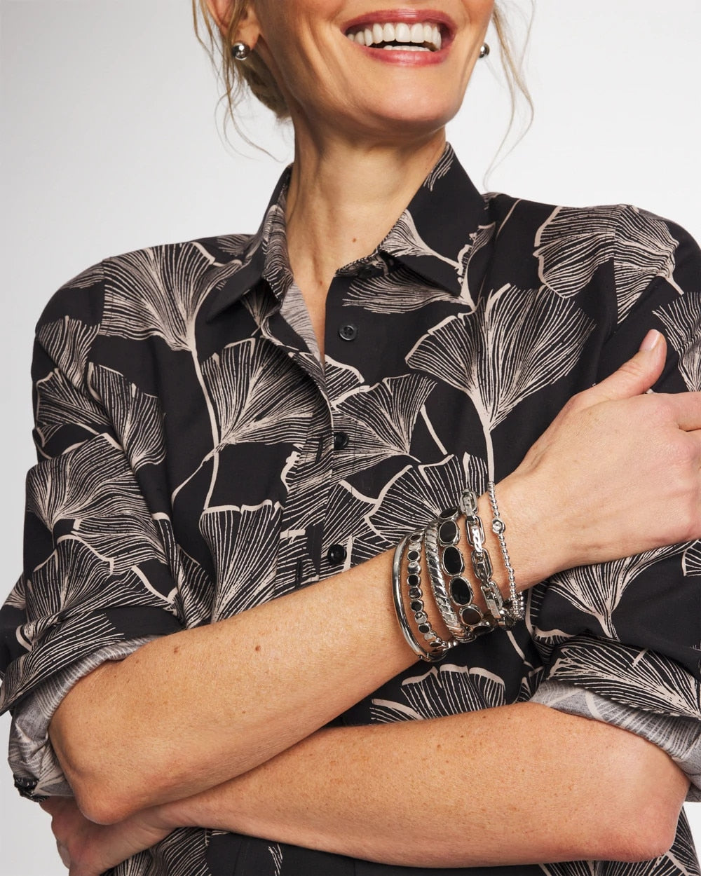 Chico's | Black Large Stretch Bracelet/ Black